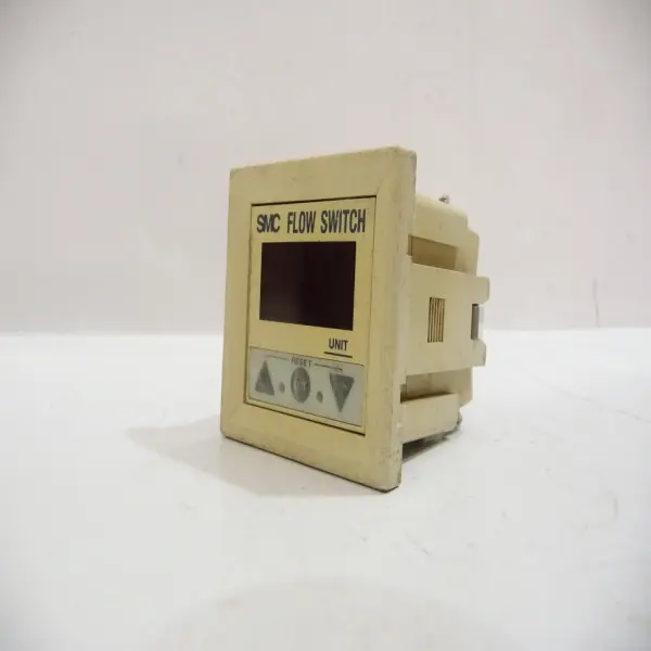 Flow Switch Display, PF2W331-A, PNP, SMC, Made in Japan